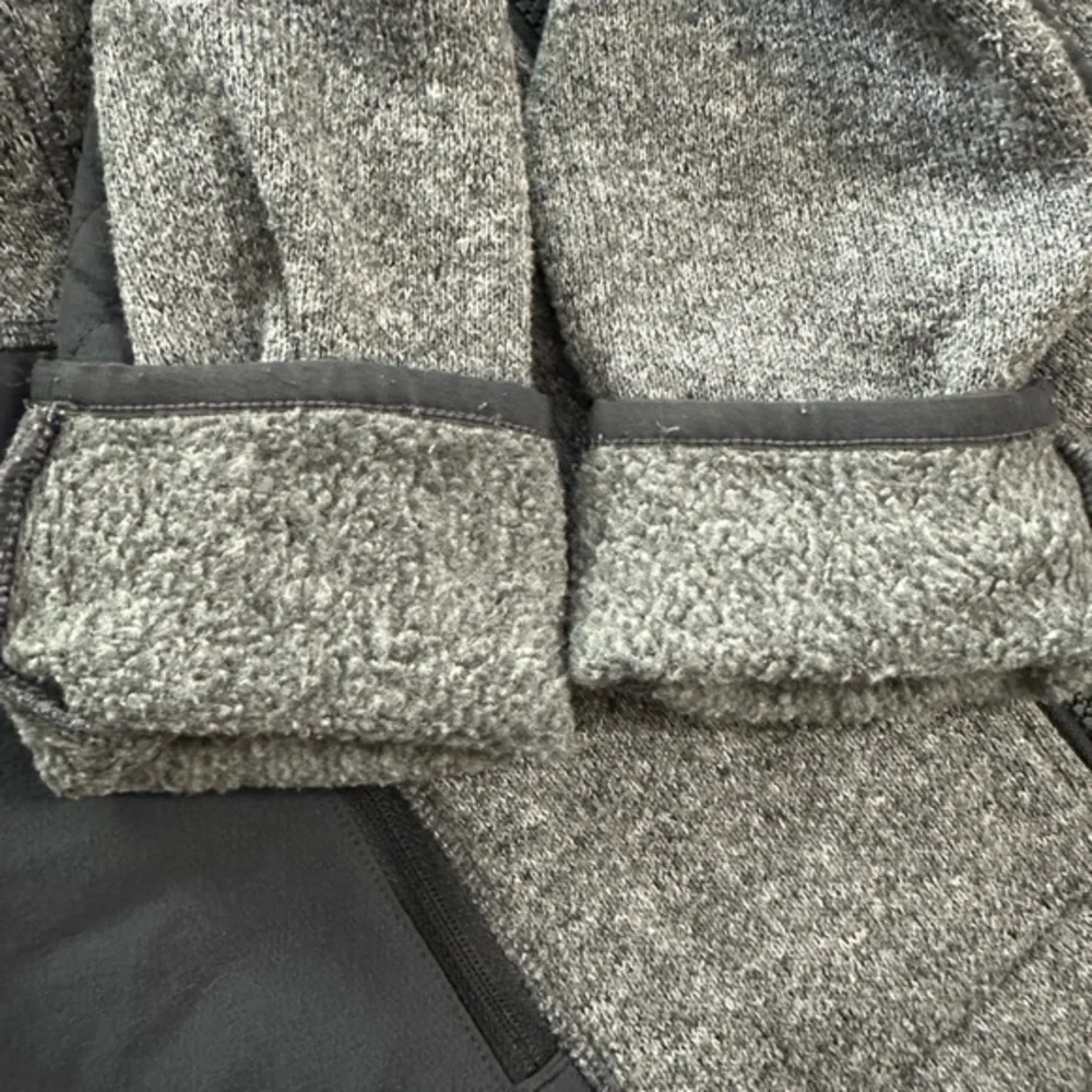Athleta Truckee Grey & Grey Heathered Jacket‎